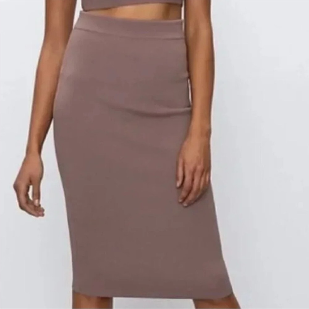 Aritzia Babaton Seamless Didot Contour Skirt in Muave XS/S NWT